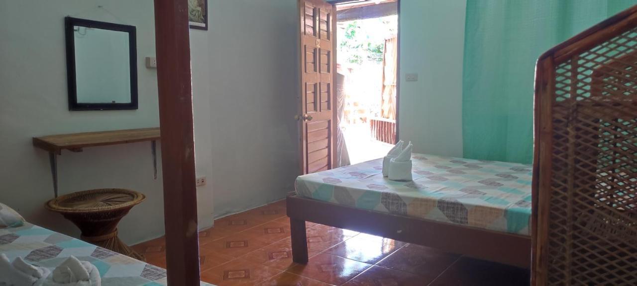 Alfa Garden Lodge เอลนิโด ภายนอก รูปภาพ
