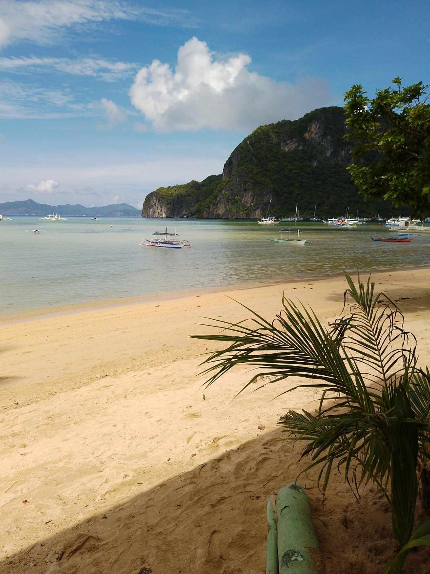 Alfa Garden Lodge เอลนิโด ภายนอก รูปภาพ